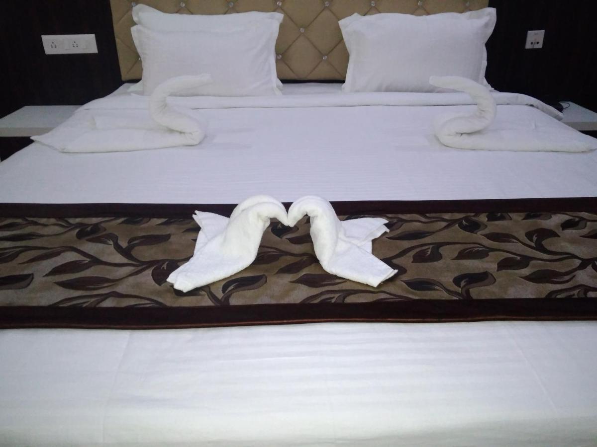 Hotel Mariya Bodh Gaya Esterno foto
