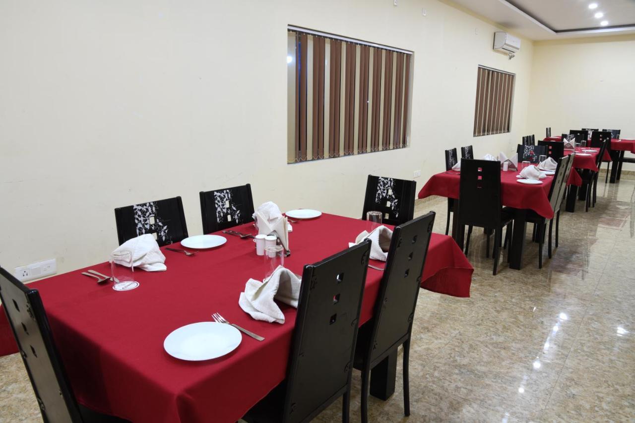 Hotel Mariya Bodh Gaya Esterno foto